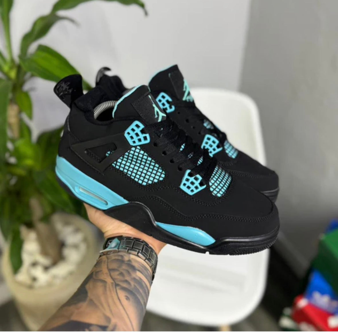 Jordan Retro Thunder blue