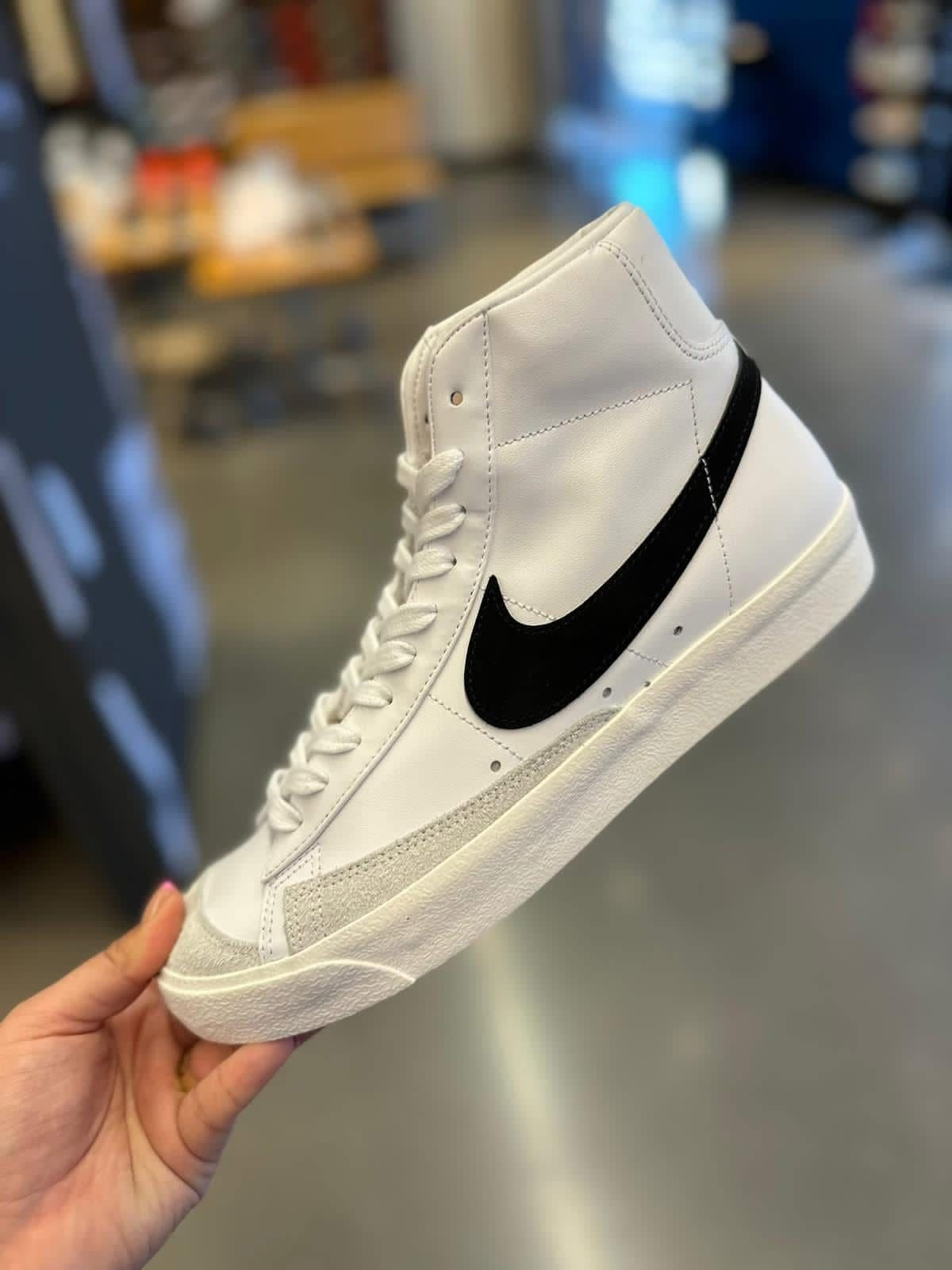 Nike Blazer